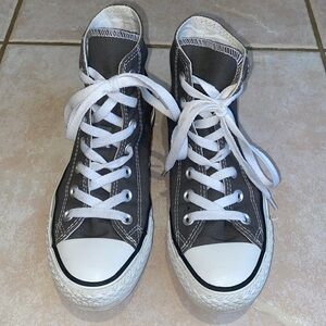 Grey High-Top Converse Size 6 Women’s / 4 Men’s